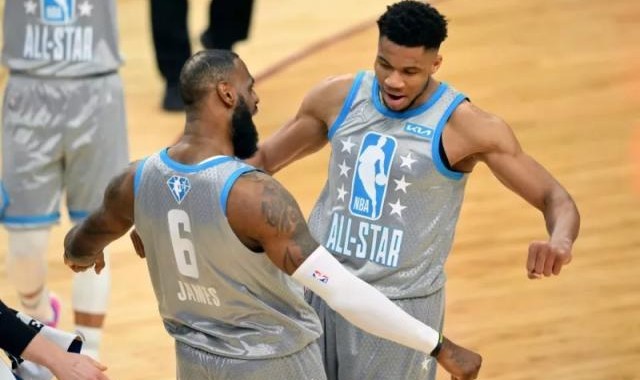 开云体育app-字母哥：老詹仍是世界最佳 科比叫我保持赤子之心